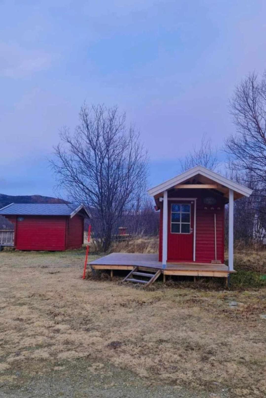 Bungalaven Lodge As Borselv Экстерьер фото